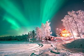 Northern lights over Tunturihuvila by Kevin van Leeuwen