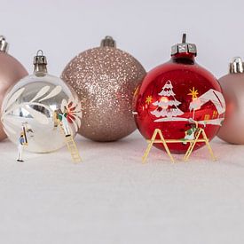 Kerstballen schlderen van LUNA Fotografie