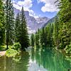 Pragser Wildsee ou Lago di Braies dans les Dolomites au printemps sur Sjoerd van der Wal Photographie