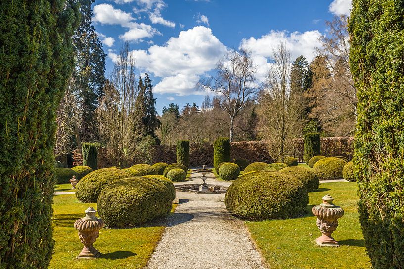 Park von Schloss Friedrichshof in Kronberg von Christian Müringer