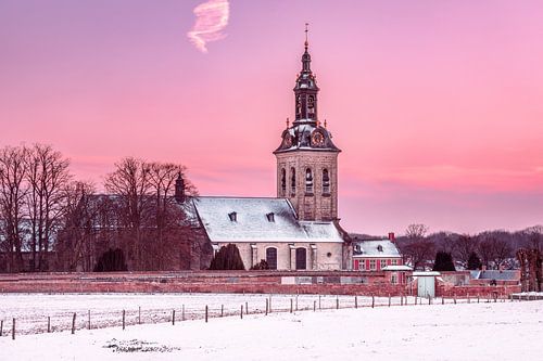 Besneeuwd abdij van't park