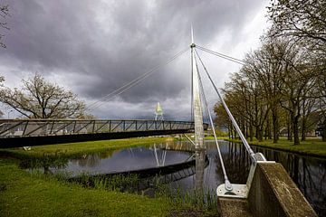 Pont cycliste de Drachten De Slinger sur Antje Verleg-Dijk