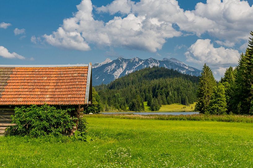 Beautiful lake landscape at the Wagenbruchsee by Oliver Hlavaty