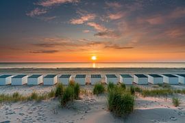 Texel - Plage Paal 28 - beau coucher de soleil sur Richard Heerschap Fotografie