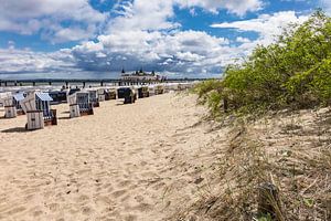 Pier and beach chairs in Ahlbeck van Rico Ködder