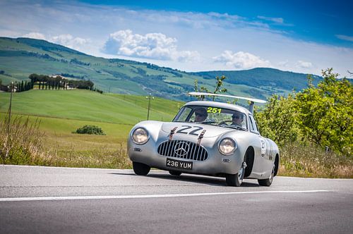Vleugeldeur in Toscane van Michiel Mulder
