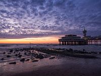 Scheveningen während der blauen Stunde