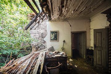 Where the Walls Crumbled. by Roman Robroek - Photos of Abandoned Buildings