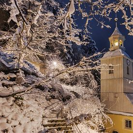 L'église de montagne d'Oybin par une nuit d'hiver sur Daniela Beyer