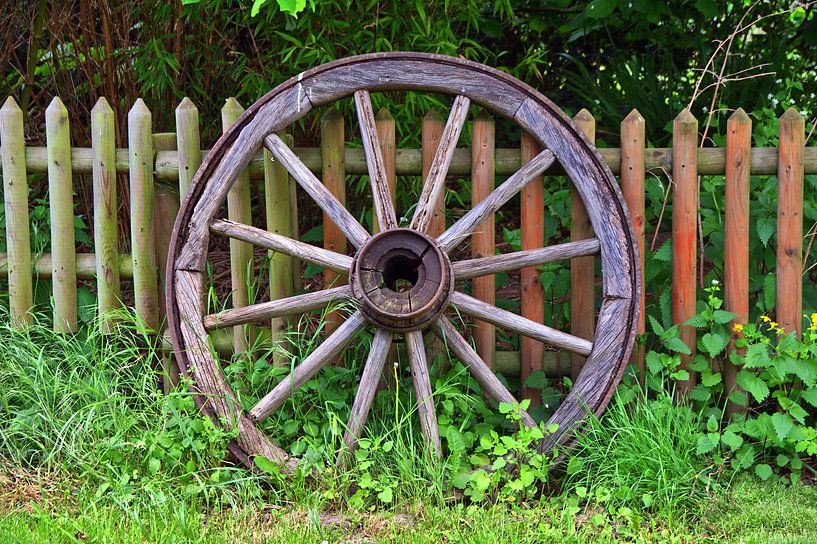 houten wiel van Edgar Schermaul