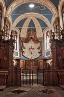 Urbex baufällige Kirche mit schönen Farben