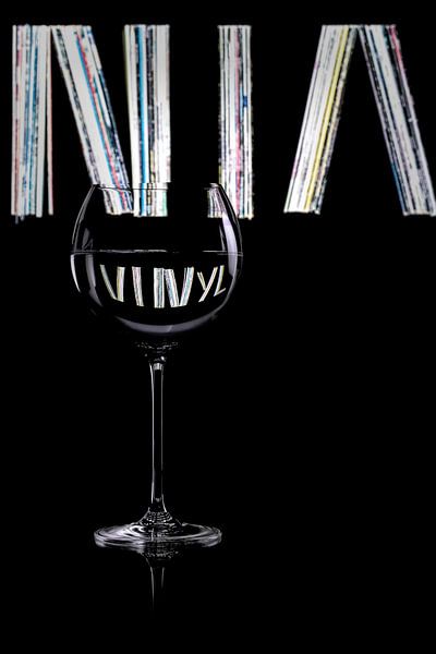 Vinyl and wine by Frank Kremer