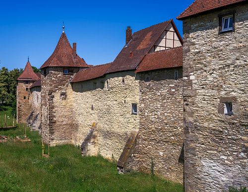 Historische stadsmuur van Weissenburg in Beieren