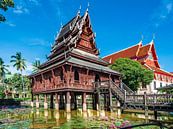 Ubon Ratchatani - Wat Thung Si Meuang. van Theo Molenaar thumbnail