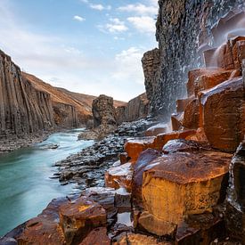 The many colors of the Studlagil valley by Gerry van Roosmalen