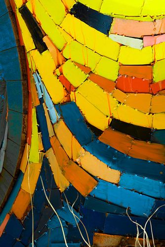 Neon yellow. Vincent van Gogh. by Alie Ekkelenkamp