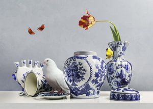 Blumenstillleben mit Delfter Blau Vasen