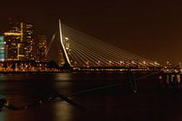 Rotterdam in de avond uren