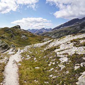 Spektakuläre Schweizer Alpenlandschaft mit Gletscher – kraftvolle Bergwelt, strahlendes Eis und beeindruckende Hochgebirgsatmosphäre. Ein starkes Motiv für echte Alpinliebhaber. von Miriam Schwarzfischer Fotografie
