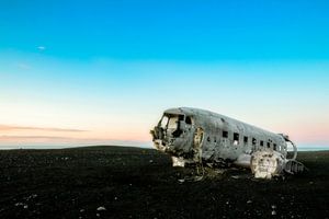 Solheimasandur Flugzeugwrack in Island von Dieter Meyrl