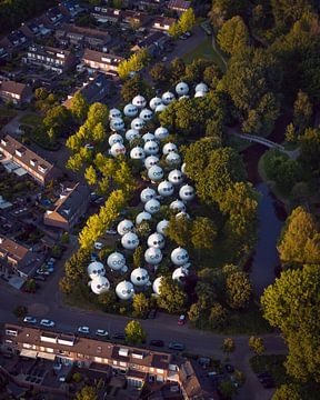 Die Kugelhäuser von ’s-Hertogenbosch aus der Luft von Ewold Kooistra