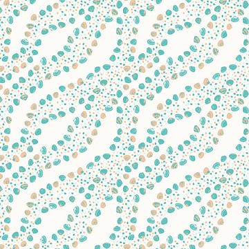 Path of shells green by Kimfaesdesign