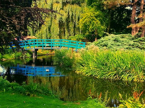 blue bridge
