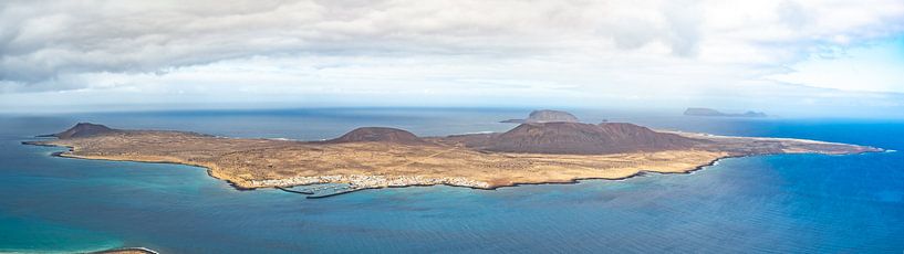 La Graciosa by Stijn Cleynhens