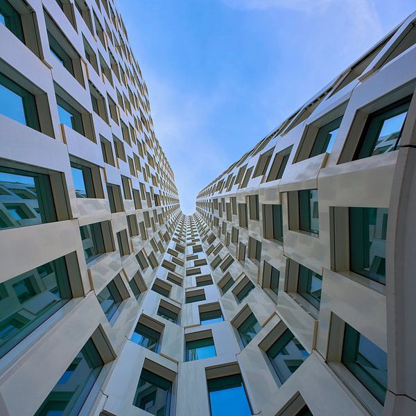 Skyscraper in Berlin by Heiko Kueverling