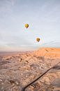 Lever de soleil en montgolfière au-dessus de Louxor, Égypte par Hannah Hoek Aperçu