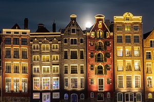 Dancing houses by Sander Meertins