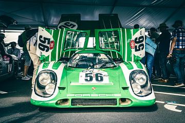 Porsche 917 klassieke Le Mans racewagen in de paddock