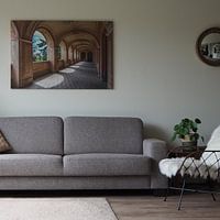 Klantfoto: Verlaten villa van Frans Nijland, op canvas