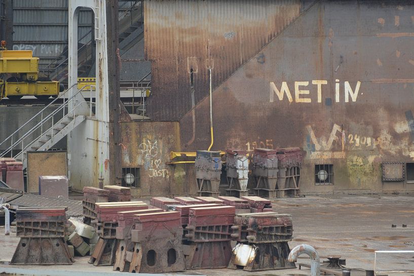 Battered Good by Ferdinand Harts