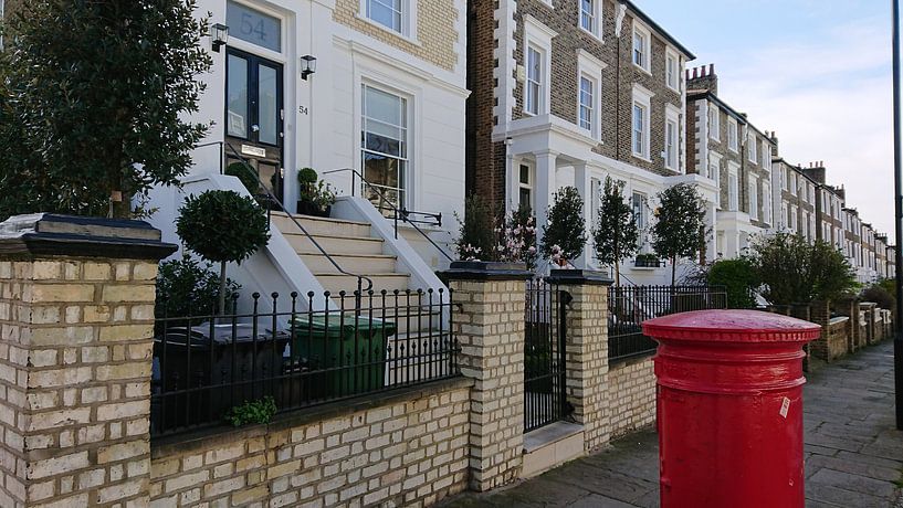 camden london terraced houses by Ard Edsjin