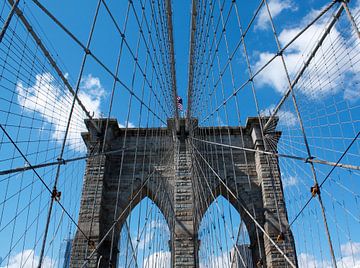 Brooklyn Bridge by Menno Heijboer