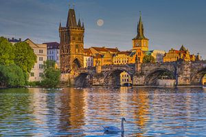 Tour du Pont de la Vieille Ville et Pont Charles à Prague