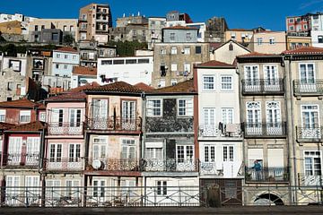 Häuser in Porto von Ellis Peeters