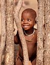 Himba meisje van Tom Kraaijenbrink thumbnail