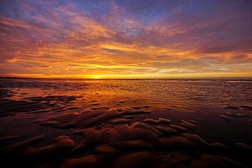 Zon, zee en strand van Dirk van Egmond