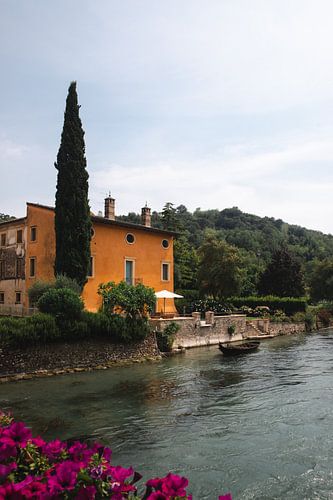 Italienisches Landhaus am Fluss in Borghetto | Toskana, Italien von Vy Van Nguyen