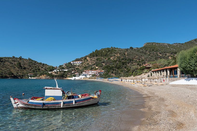 Bateau de pêche, plage de Limnionas, Samos par Rinus Lasschuyt Fotografie