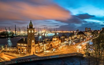 Aanlegsteigers haven Hamburg van Achim Thomae Photography