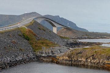 Atlantic Road Noorwegen van Menno Schaefer