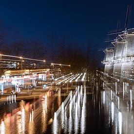 Molen Walvisch Schiedam in abstract avondlicht van Elena Sinitsina