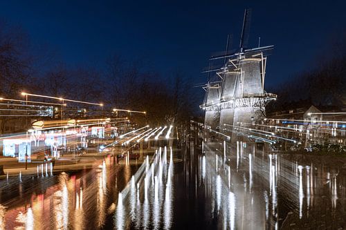 Mühle Walvisch Schiedam im abstrakten Abendlicht