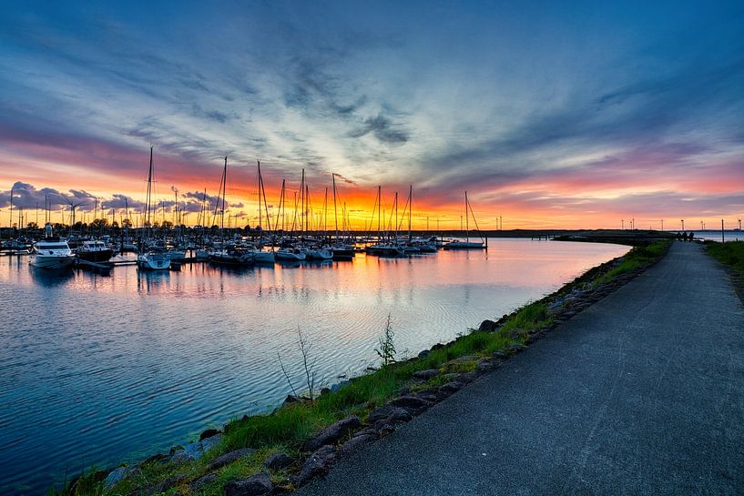 Harbour at sunset by Henrys-Photography