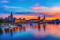Dresdens historische Altstadt im Abendlicht