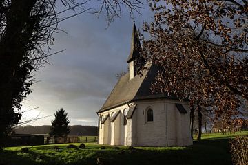 Kapel van het Heilig Kruis, Gooik, België van Imladris Images