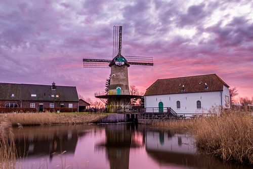 Kilsdonkse molen zonsopkomst brabant